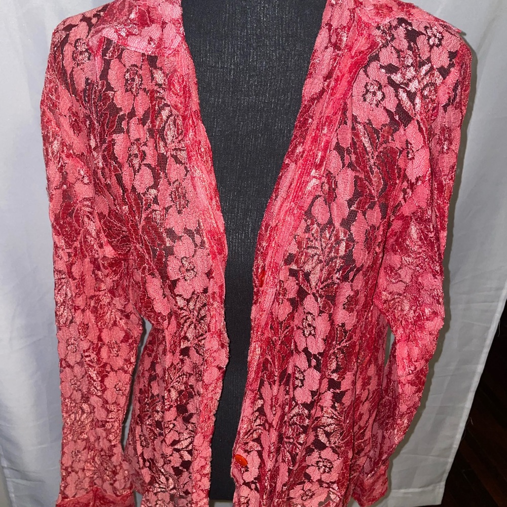 Lacy Floral Lola Lola Top